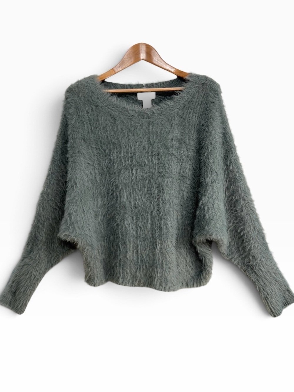 If It Were Me NWT Fuzzy Batwing Pullover Sweater Gray Blue Soft Knit Size Medium